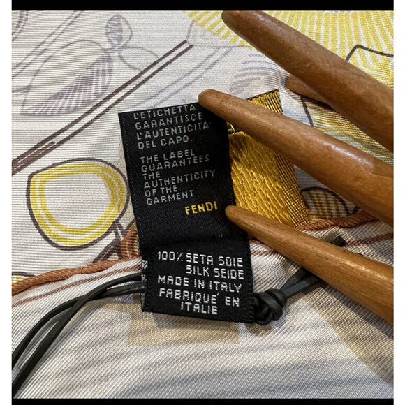 Fendi Scarf Logo & Floral Print 100% Silk Yellow Browns & White Scarf NWT - Picture 6 of 6